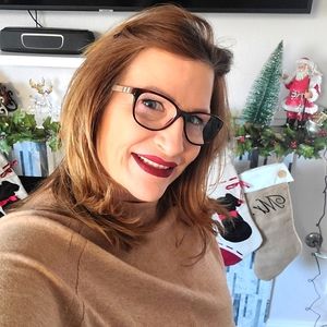 Meet your Posher, Dona